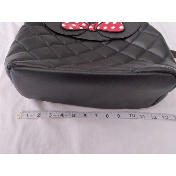 Dani by Danielle Nicole Disney Minnie Mouse Black Quilted Red Bow Backpack - Picture 8 of 9